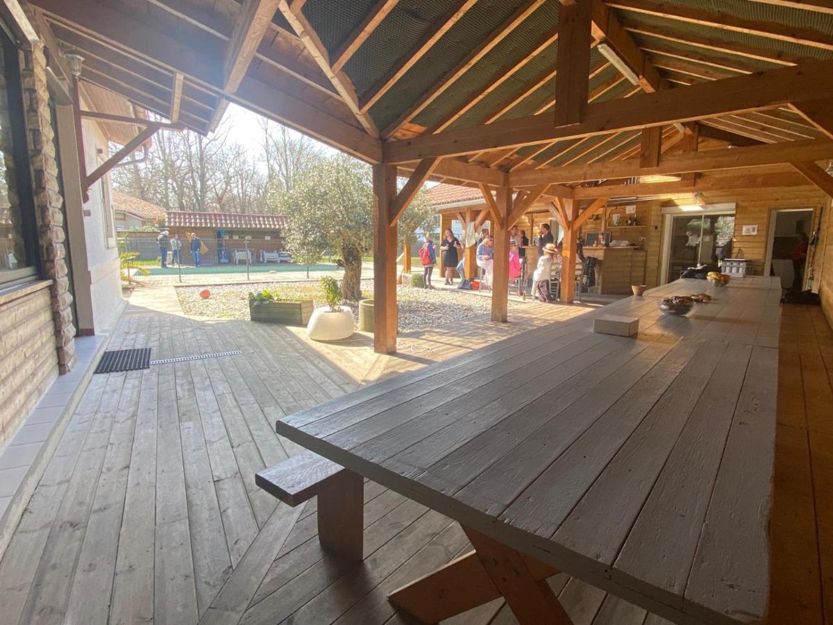 Ensemble De 3 Villas Avec Piscine Chauffee, Esprit Detente Sanguinet Exteriér fotografie